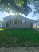 725 S Empire Ave in Joplin, MO - Building Photo