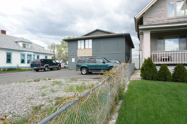 608 W Augusta Ave in Spokane, WA - Building Photo - Building Photo