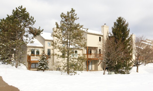 Brookside Commons in Ann Arbor, MI - Foto de edificio - Building Photo