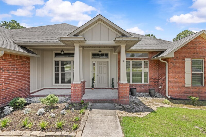 515 Vale Loop in Crestview, FL - Building Photo