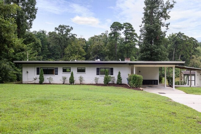 2118 Timberlake Dr in Raleigh, NC - Building Photo - Building Photo
