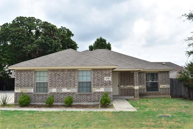 638 Brown Trail in Hurst, TX - Building Photo