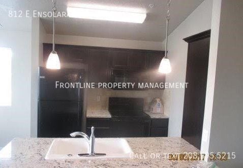 812 E Ensolarado St in Kuna, ID - Building Photo - Building Photo