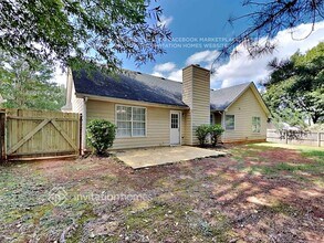 810 Trellis Pond Ct in Lawrenceville, GA - Building Photo - Building Photo