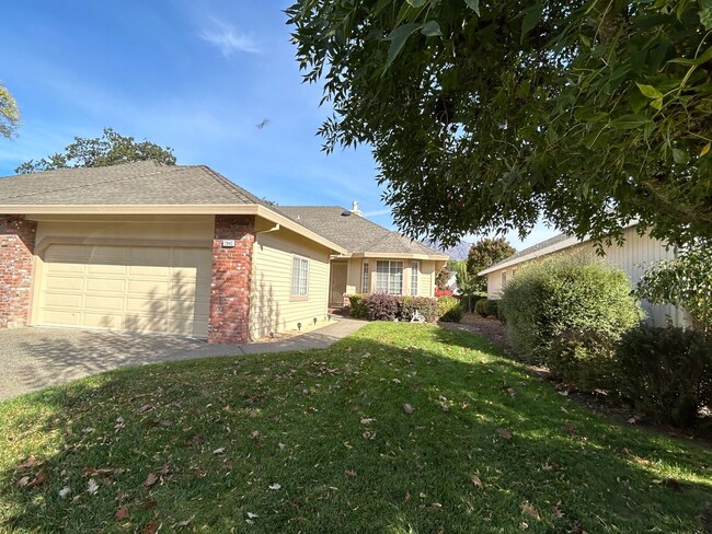 property at 7943 Oakmont Dr