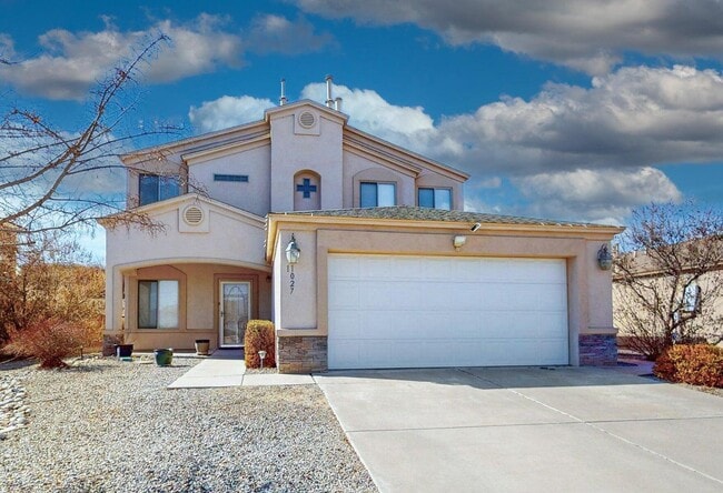 property at 11027 Maravillas Dr NW