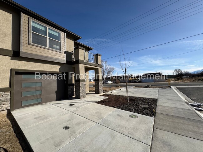 4257 Galway Ct in Carson City, NV - Building Photo - Building Photo