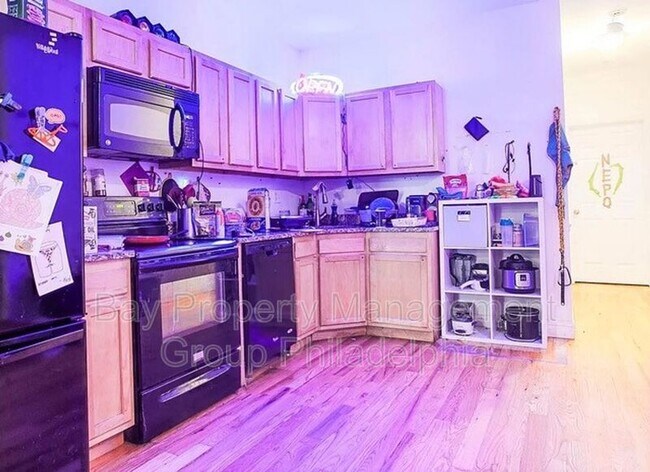 1950 N 18th St photo'