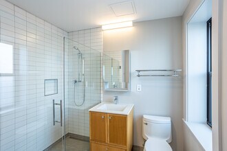 115 Mt Auburn (Fully Furnished) in Cambridge, MA - Foto de edificio - Interior Photo