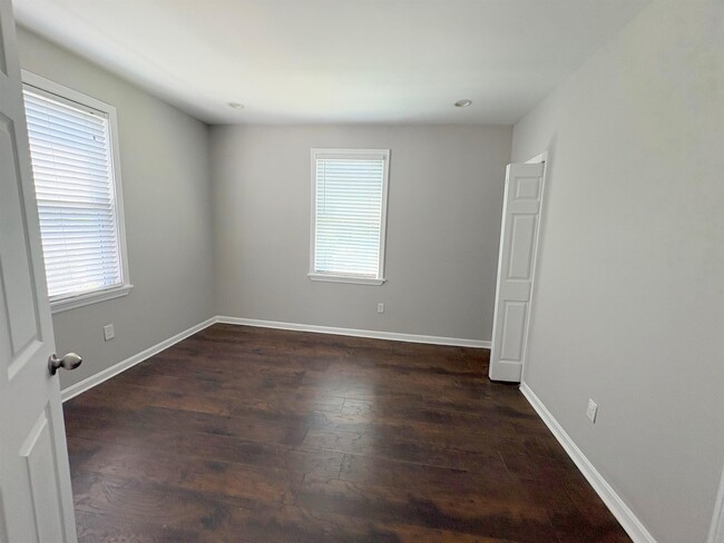 196 Sherman St, Unit 3 in Cambridge, MA - Building Photo - Building Photo
