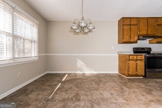 385 Windsor Walk SE in Conyers, GA - Building Photo - Building Photo