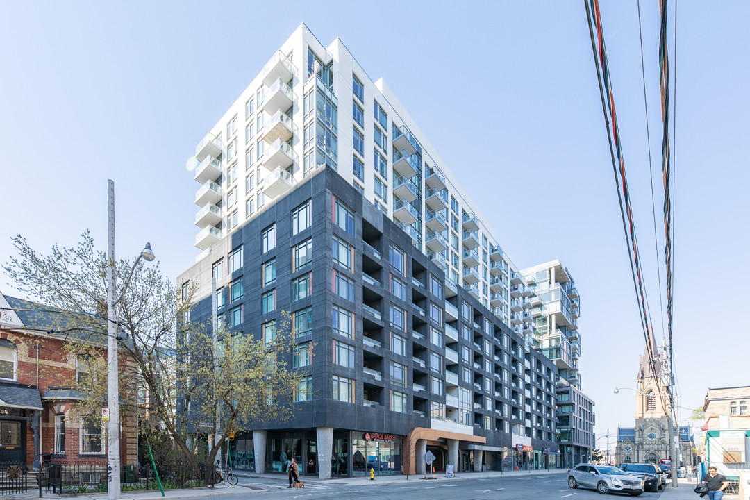 Musee Condominiums in Toronto, ON - Building Photo