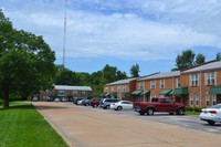 Vescovo Townhomes in St. Louis, MO - Foto de edificio - Building Photo