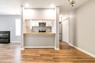 275 Waterdown Dr in Fayetteville, NC - Building Photo - Building Photo