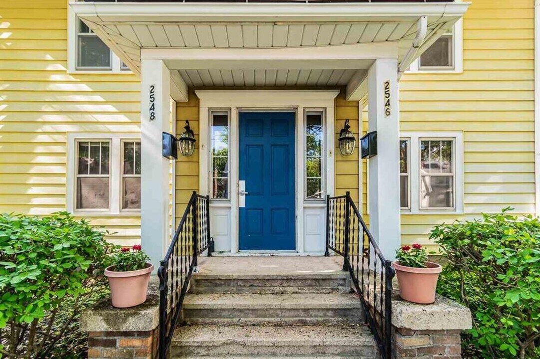 2546 Kendall Avenue-Unit -2546 in Madison, WI - Building Photo