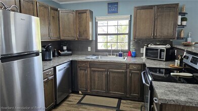 639 Killarney Dr in Sebring, FL - Building Photo - Building Photo