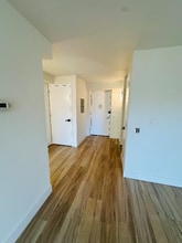 2-21 Beach 80th St in Queens, NY - Foto de edificio - Building Photo