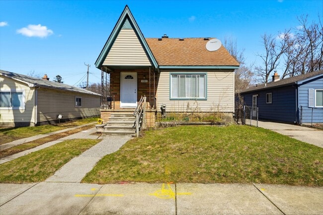 property at 1301 E Muir Ave