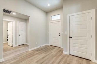 1614 141st St in Lubbock, TX - Foto de edificio - Building Photo