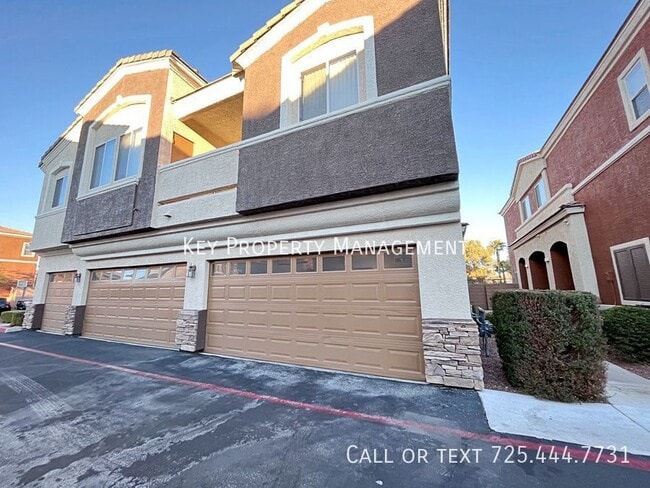 9303 Gilcrease Ave-Unit -#1003 in Las Vegas, NV - Foto de edificio - Building Photo