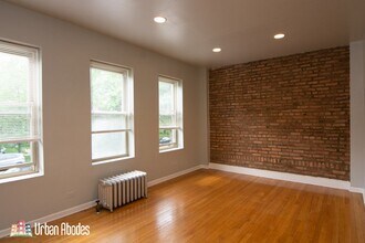 4224 N Paulina St, Unit J06W in Chicago, IL - Building Photo - Building Photo
