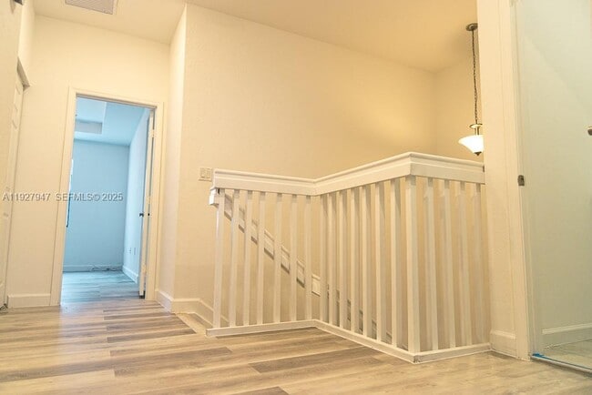 3434 W 104th Terrace in Hialeah, FL - Building Photo - Building Photo