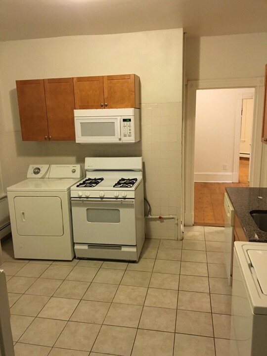 54 Portsmouth St, Unit 2T in Cambridge, MA - Foto de edificio