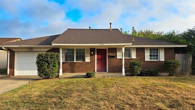 property at 777 Camelot Dr