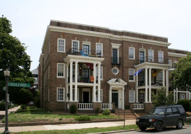 The Collection in Richmond, VA - Building Photo - Building Photo