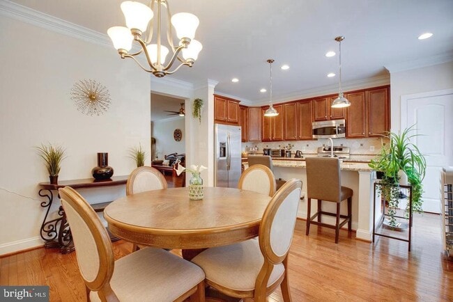 10413 Whitehead St in Fairfax, VA - Building Photo - Building Photo