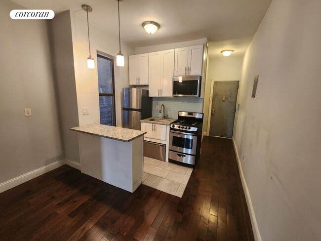 property at 269 W 146th St