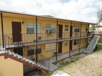 1259-1279 NW 58th Ter in Miami, FL - Foto de edificio - Building Photo