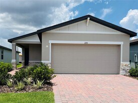 1373 Current Pl in Haines City, FL - Building Photo