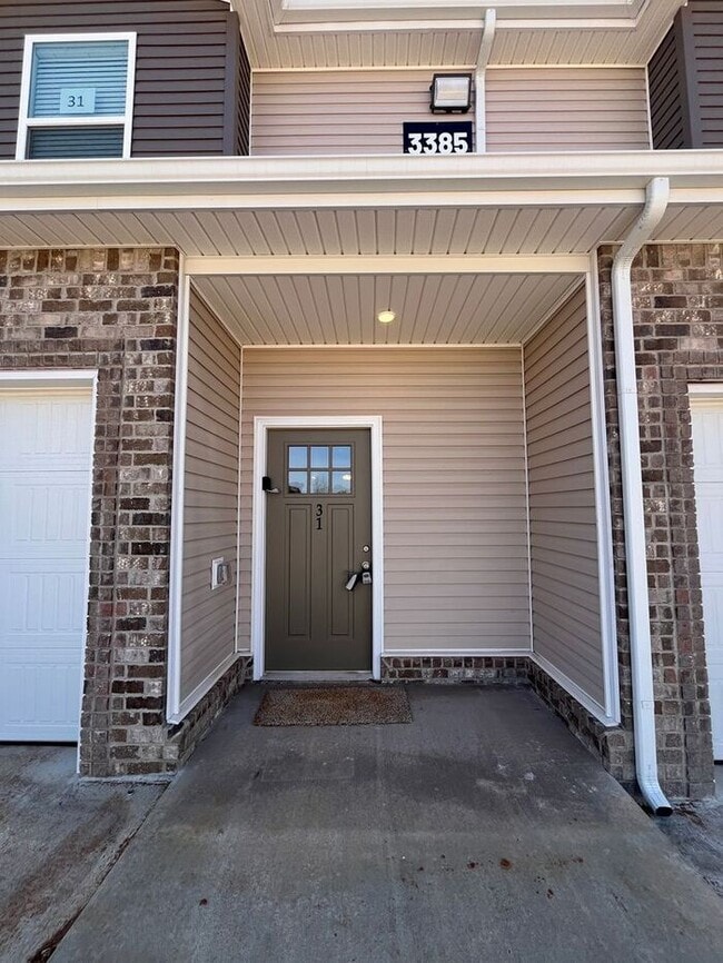 3385 Polly Dr in Clarksville, TN - Building Photo - Building Photo