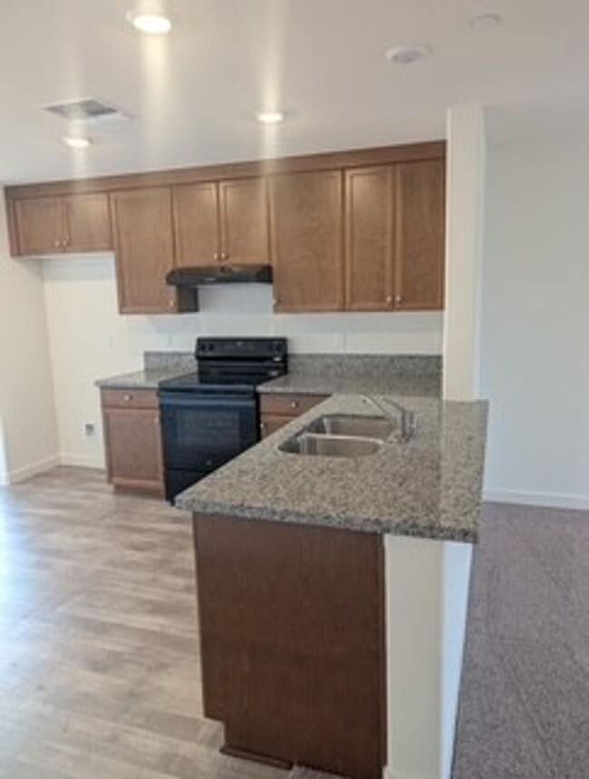 238 Dylan St in Merced, CA - Building Photo - Building Photo