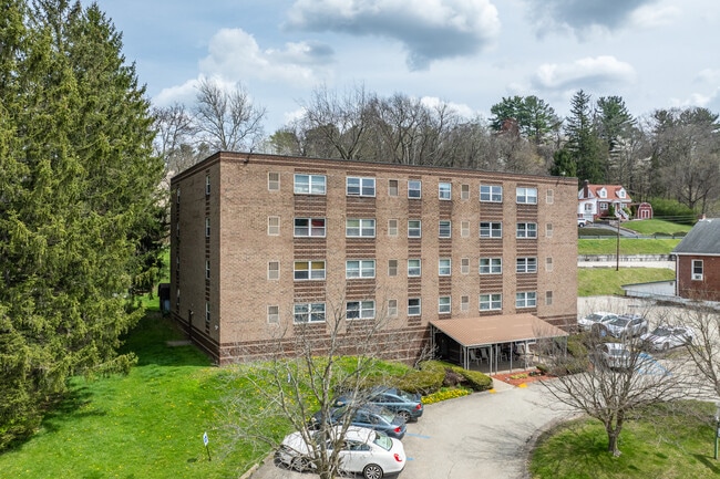 Ellsworth Parkview Apartments in Ellsworth, PA - Building Photo - Building Photo