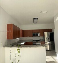 4409 NW 113th Ct in Doral, FL - Building Photo - Building Photo