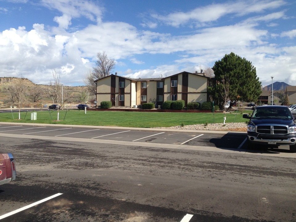 Rifle Creek Apartments in Rifle, CO - Building Photo