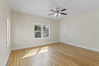 573 Wesley Ave, Unit Unit 3 in Oakland, CA - Building Photo - Building Photo