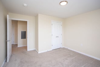 Beaver Run Senior Apartments in Beaver, PA - Building Photo - Interior Photo