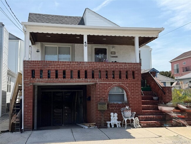 property at 40 Oswego Ave