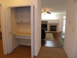 8427 S Hoyt Way in Littleton, CO - Building Photo - Building Photo
