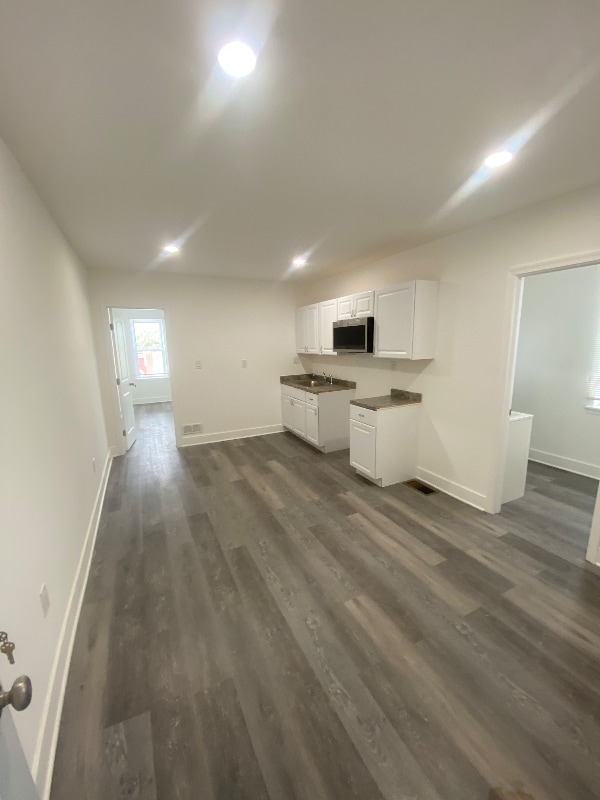 property at 1900 Harlem Ave