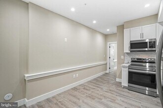 1371 Florida Ave NE in Washington, DC - Building Photo - Building Photo