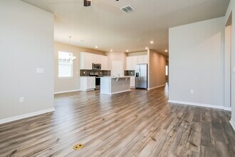 2331 Raven Rdg Dr in Minneola, FL - Foto de edificio - Building Photo