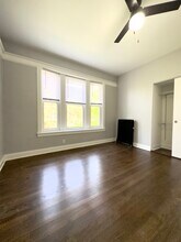 1258 W Montrose Ave, Unit 3 in Chicago, IL - Building Photo - Building Photo