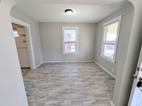 6723 Stratford Ave in St. Louis, MO - Building Photo - Building Photo