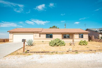 20848 Georgetown St in California City, CA - Building Photo - Building Photo