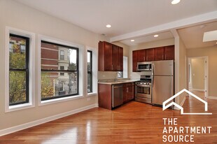 1802 N Sheffield Ave in Chicago, IL - Building Photo