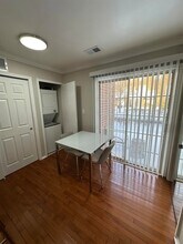 21 Buttonwood St, Unit 46J in Jersey City, NJ - Building Photo - Building Photo